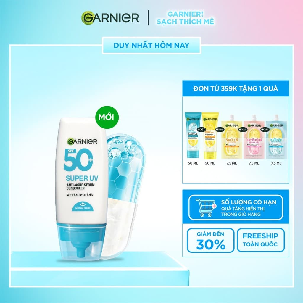Kem Chống Nắng Garnier Phổ Rộng Kiềm Dầu Đến 12H & Hỗ Trợ Giảm Mụn Spf 50+PA++++ 30ML